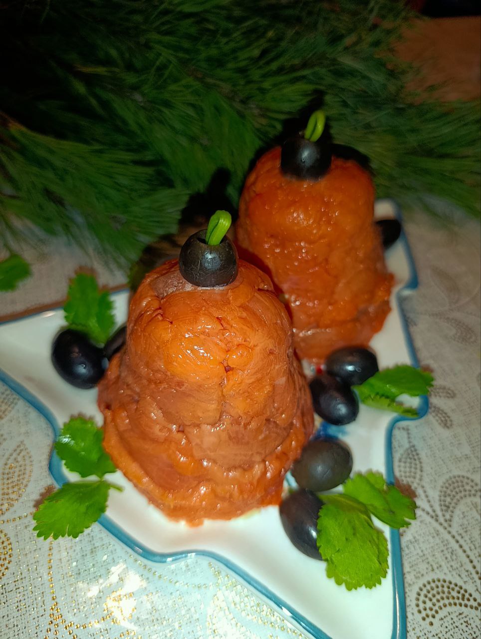 Рождественский салат "Колокольчики"