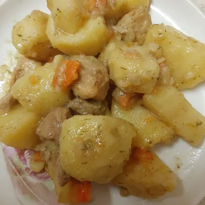 Картофель, тушеный с мясом