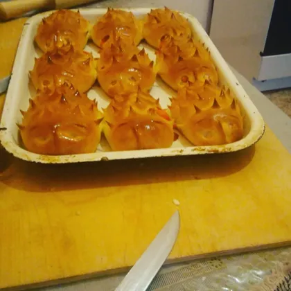 Пирожки печёные с повидлом и яблоками