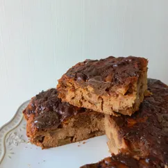 Яблочный пирог с вареной сгущенкой