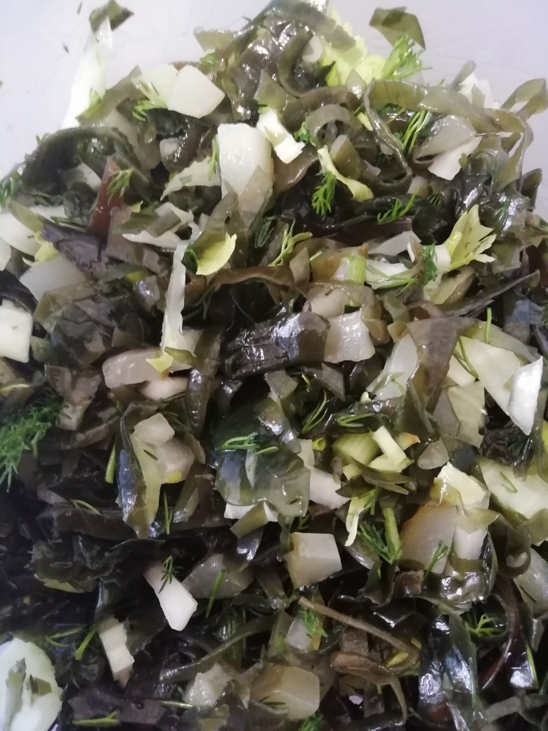 Салаты из морской капусты: рецепты простые и вкусные с фото | Меню недели