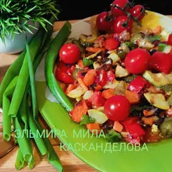 Рагу с кабачком и маринованными огурцами