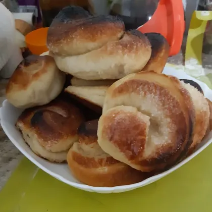 Булочки с сахаром