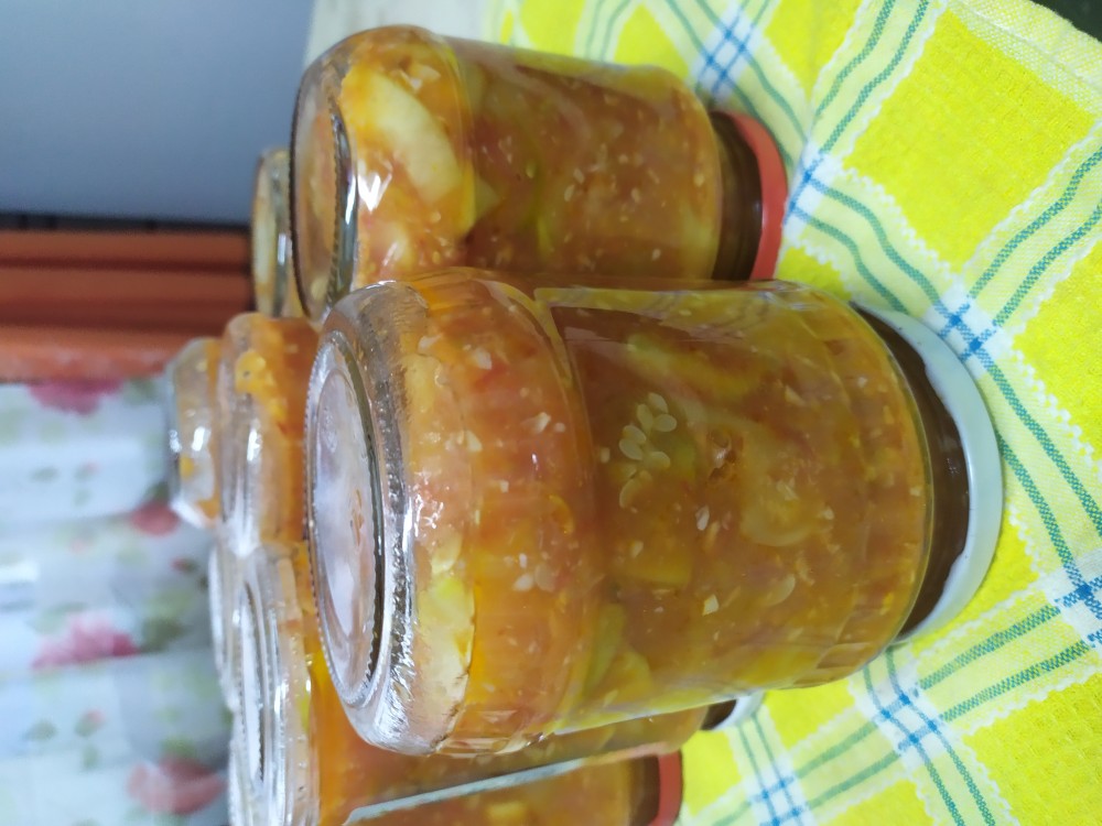 Яркий салат из кабачков и свеклы на зиму – пошаговый рецепт приготовления с фото