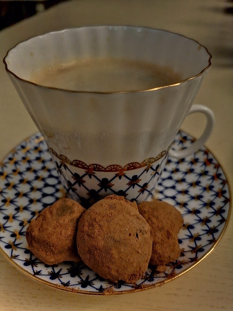 Трюфель с апельсиновый стружкой