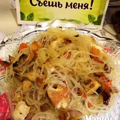 Фунчоза с курицей и грибами✅