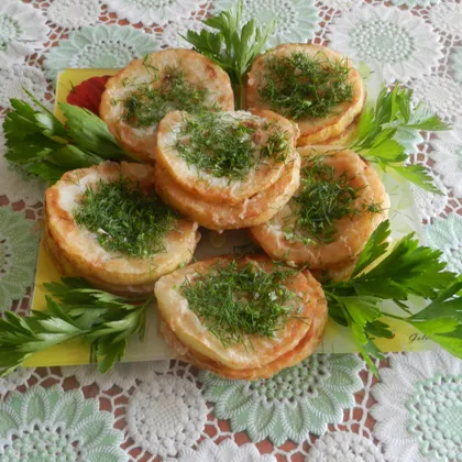 Жареные кабачки с чесноком и зеленью