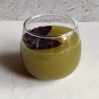 Лимонад из огурца с базиликом