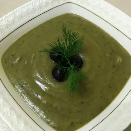 Суп-пюре из брокколи и маслин