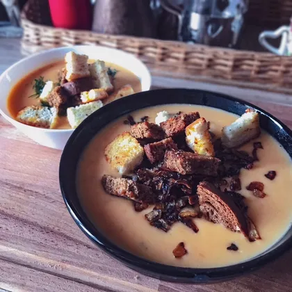 Сырно-овощной суп-пюре с гренками 🍲 🍞