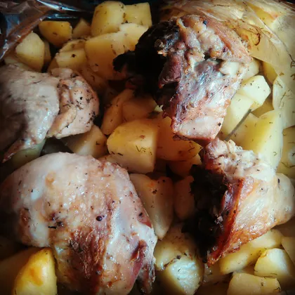 Картофель с куриным мясом в рукаве
