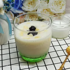 Молочный коктейль с мороженым
