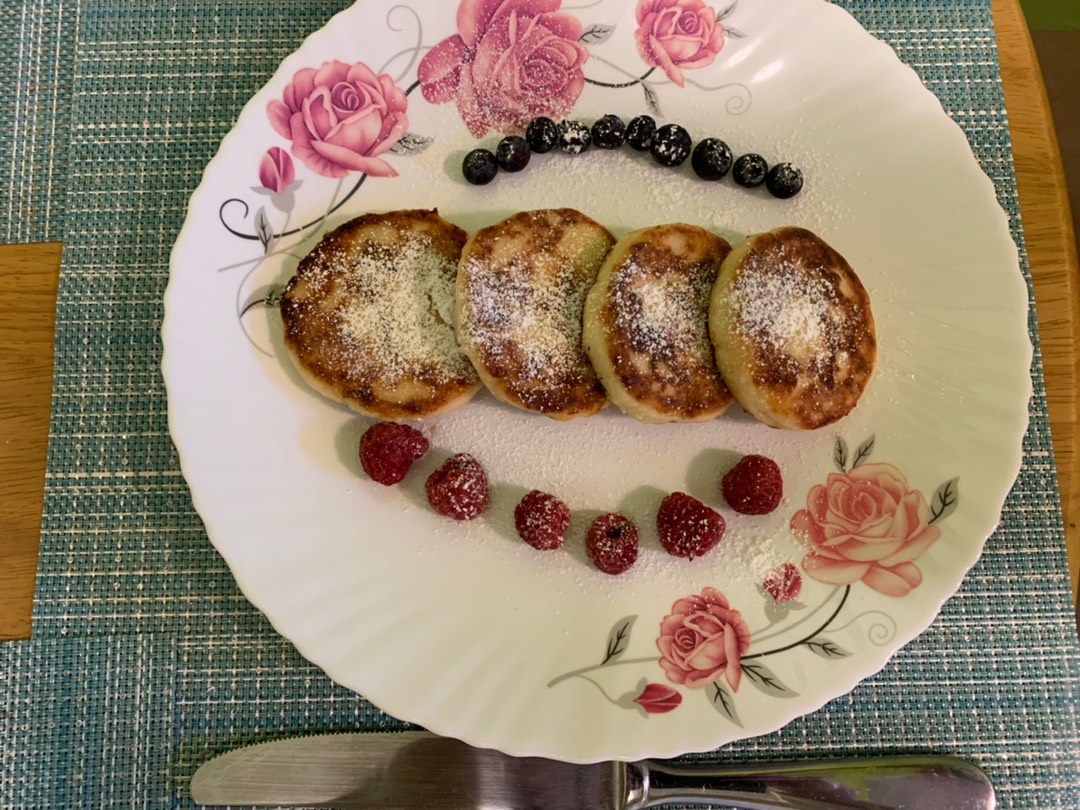 Сырники с кокосовой стружкой и миндальной мукой