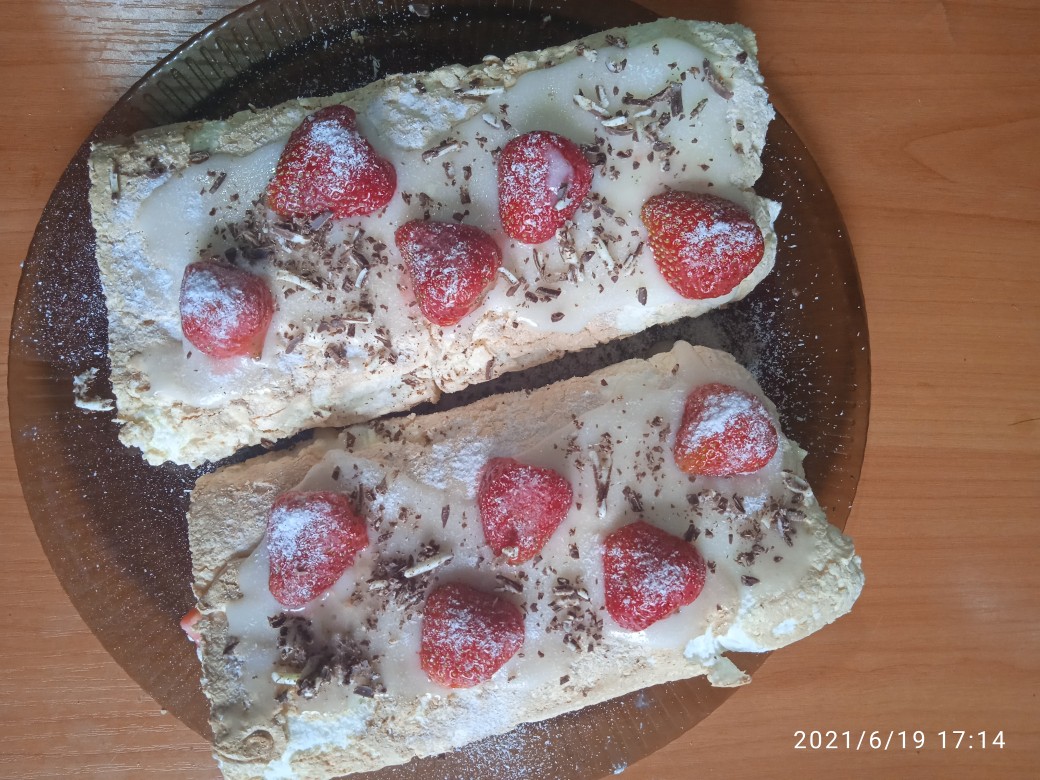 Меренговый рулет ❤️