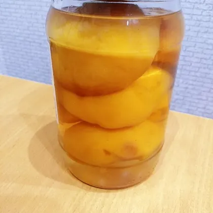 Персики, консервированные в сиропе