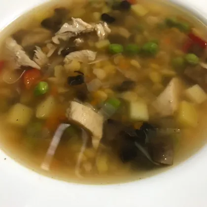Необычный суп с двумя видами гороха