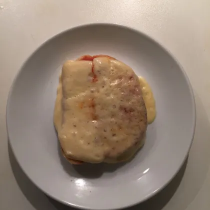 Бутерброд сыром на тостере