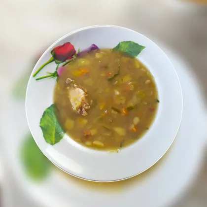Суп с капусты, боровиков, руколы