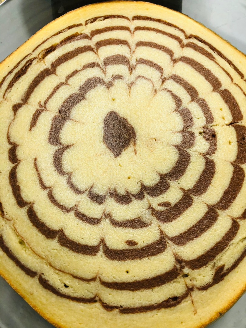 Пирог «Зебра» на кефире: пошаговый рецепт с фото
