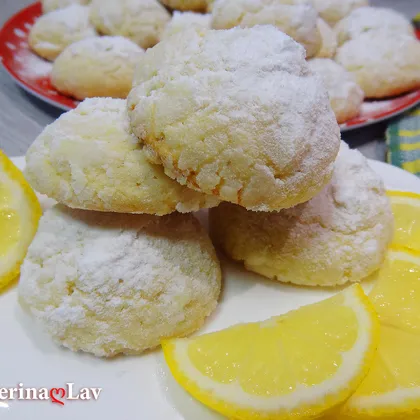 Готовьте сразу побольше. Рассыпчатое и невероятно вкусное печенье к чаю с лимонной начинкой