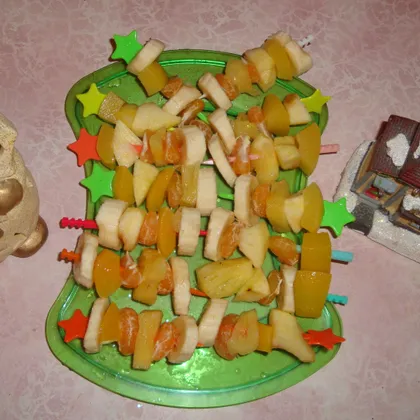Десертное канапе для праздничного стола