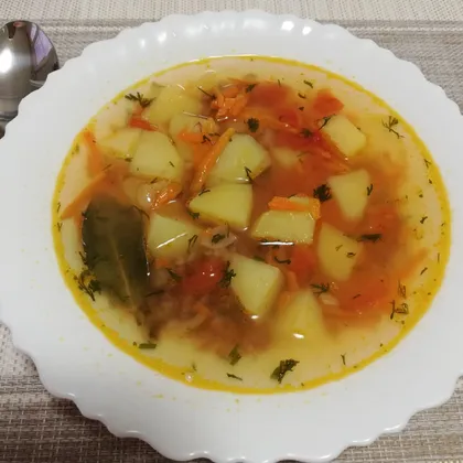 Суп из гречки с помидорами