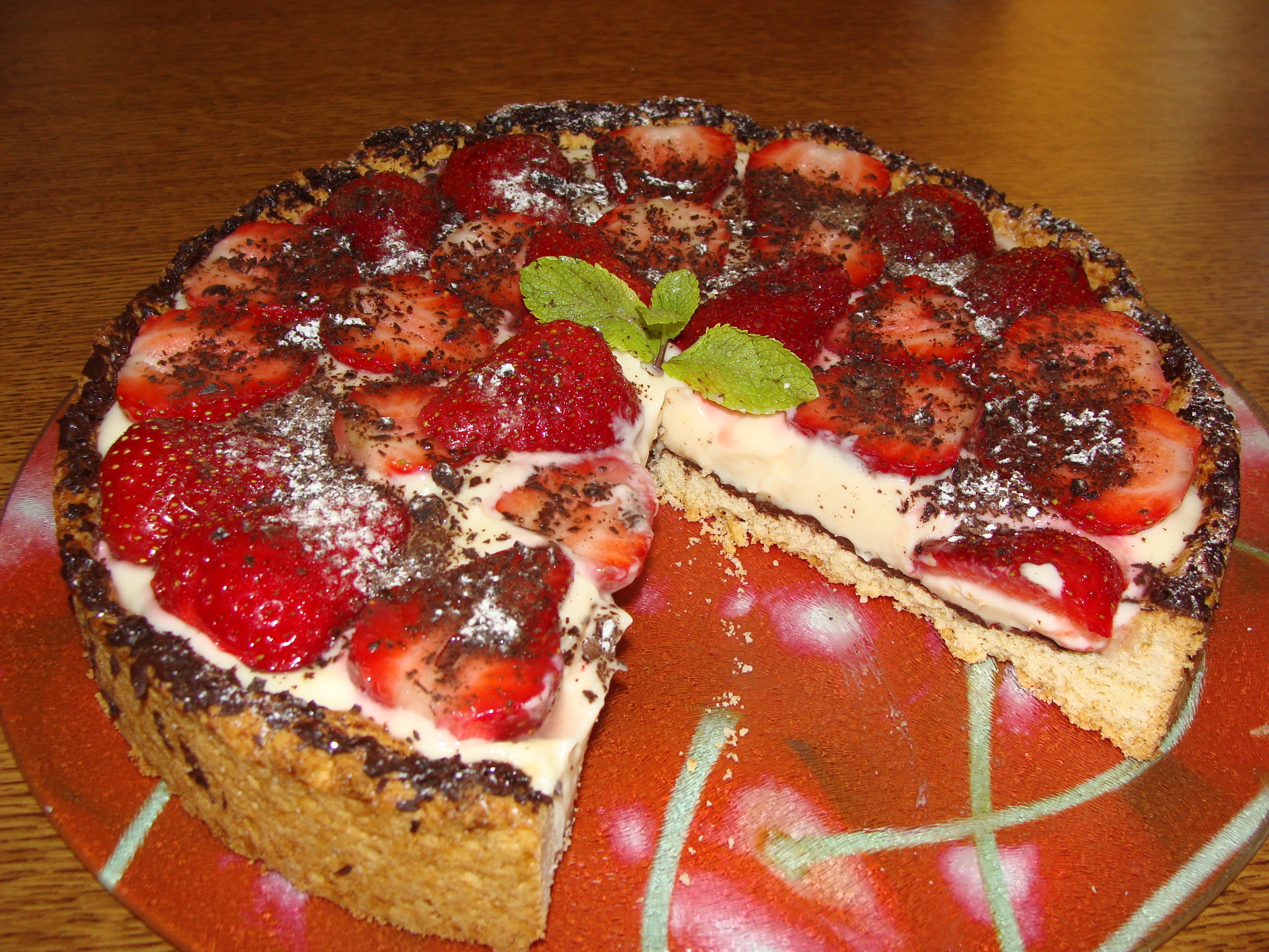 Торт "Мари"- клубника с шоколадом