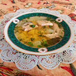 Уха из хребта форели