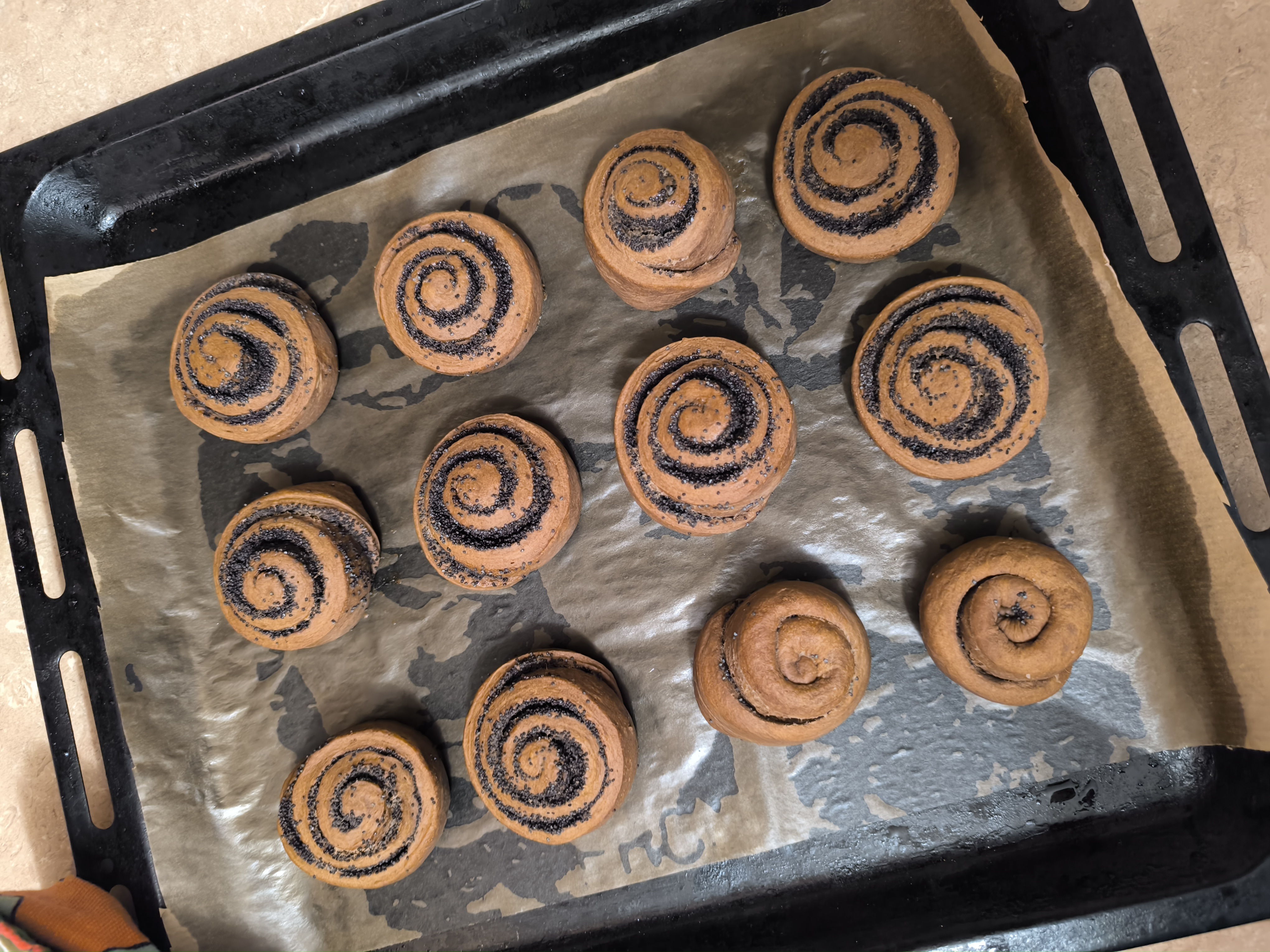 Шоколадно-миндальные булочки без дрожжей и яиц