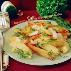 Молодая жареная картошка