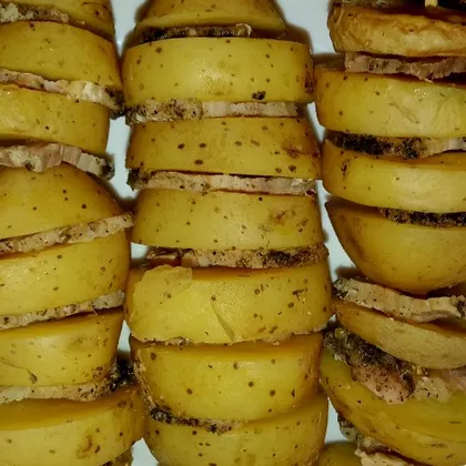 Картошка с салом в микроволновке