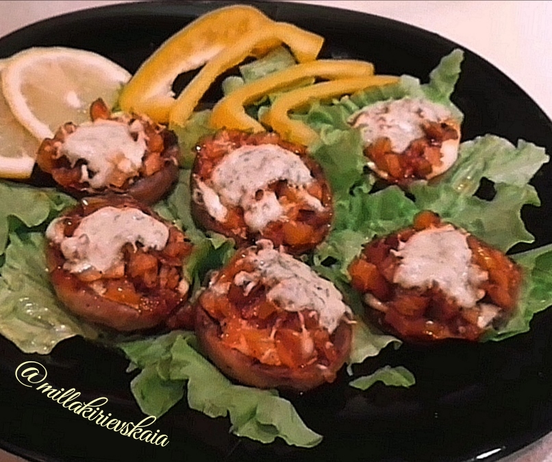 Шампиньоны под сыром дор блю 🧀
