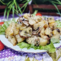 Картошка с грибами в духовке 