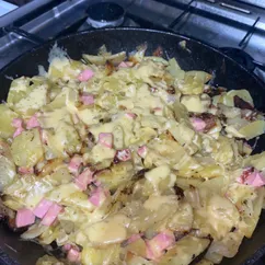 Жареная картошечка с лучком🥔🧅