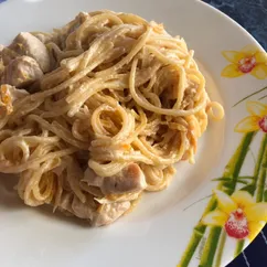 Паста с курицей в сметане 🍝