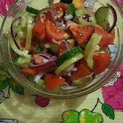 Салат овощной. 🥒🍅🌶