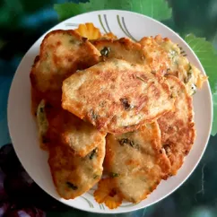 Ленивые пирожки с луком и яйцом