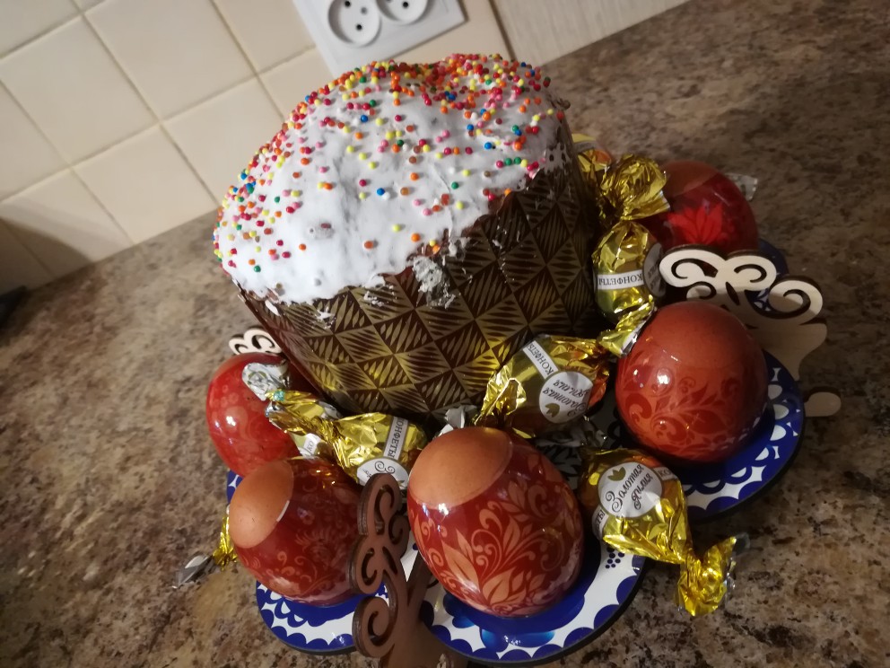 Крашенные яйца луковой шелухой