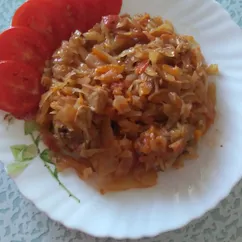 Капуста тушёная с курицей