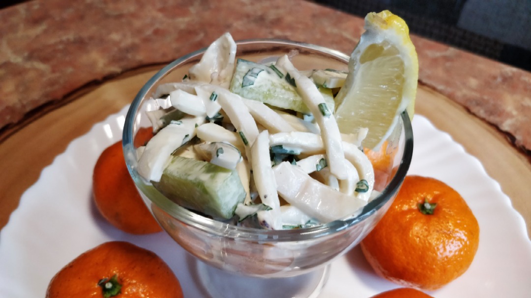 Салат из кальмаров с яблоком и апельсином - рецепт с пошаговыми фото | ne-dieta