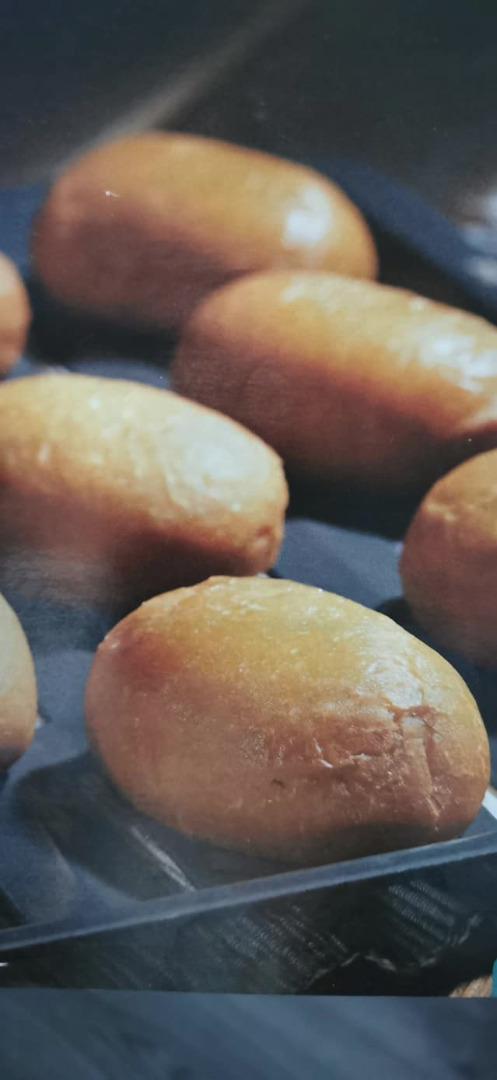 Пирожки с квашеной капустой и утиными шкварками