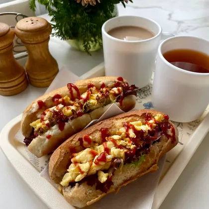 Хот-дог с яйцом