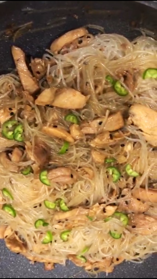 Фунчоза с курицей терияки