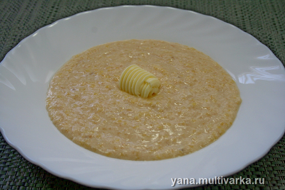 Кукурузная каша на молоке в мультиварке-скороварке