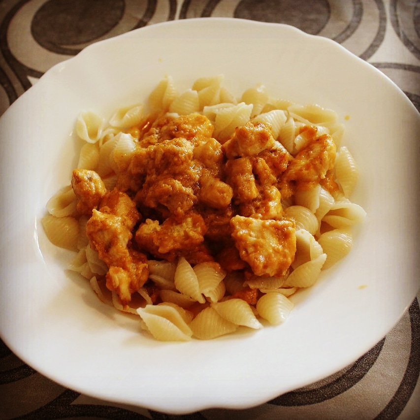 Икро-сметанный соус