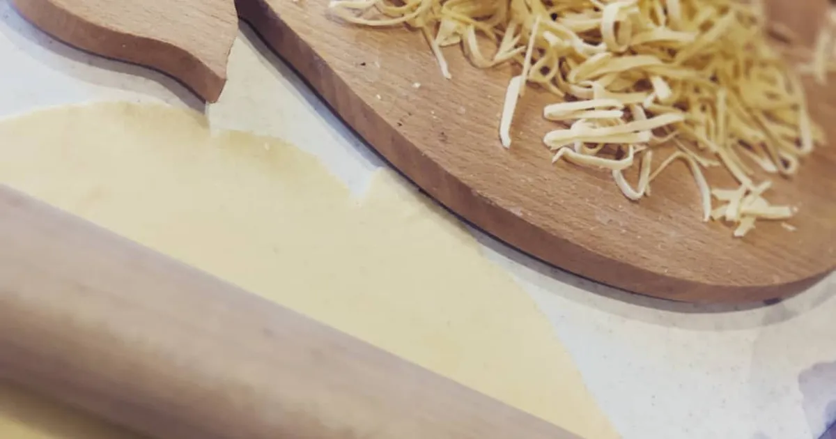 Домашняя лапша из цельнозерновой муки 🤗 рецепт с фото пошаговый от ...