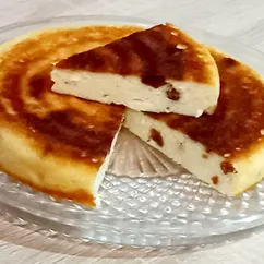 Запеканка творожная с изюмом в микроволновке и в мультиварке