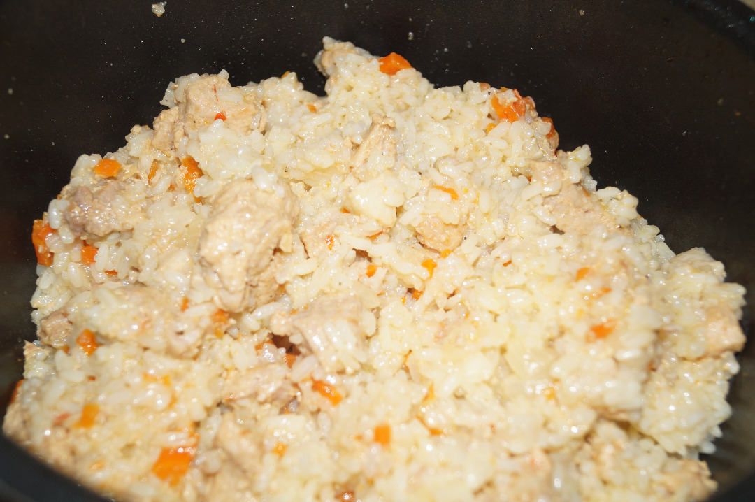 Поджарка с рисом и овощами в казане