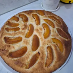 Пирог с абрикосами