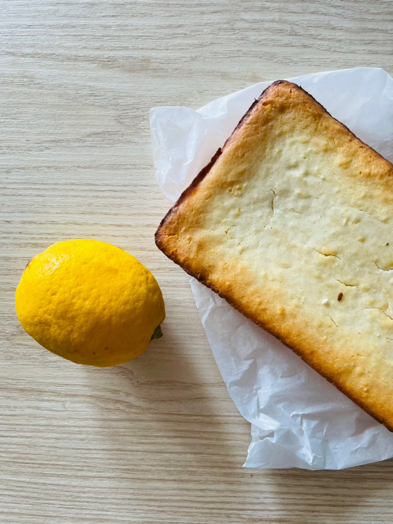 Сметанно-лимонный кекс, пошаговый рецепт на ккал, фото, ингредиенты - Ирина Арканникова